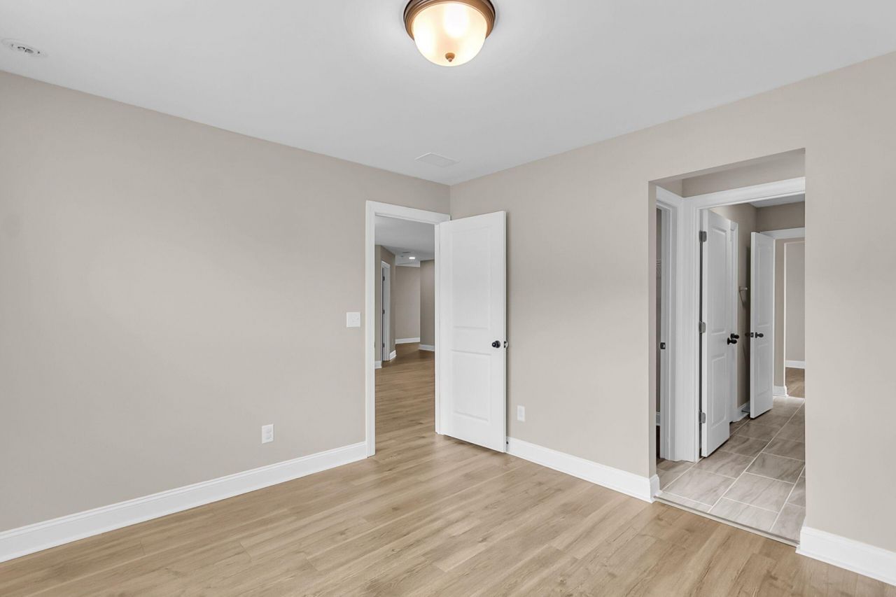 687 Black Pine Road Photo 33