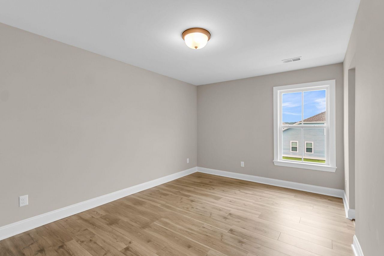 687 Black Pine Road Photo 40