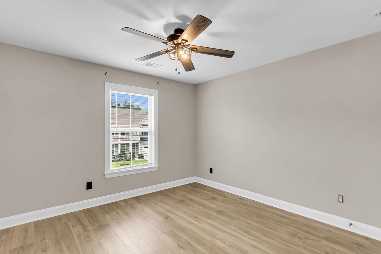 687 Black Pine Road Photo 42