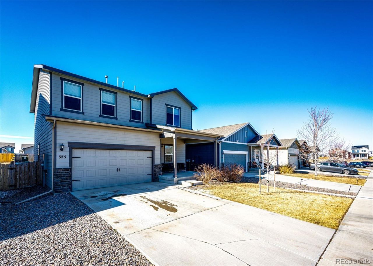 325 Walnut Street, Bennett, CO 80102 Main Photo
