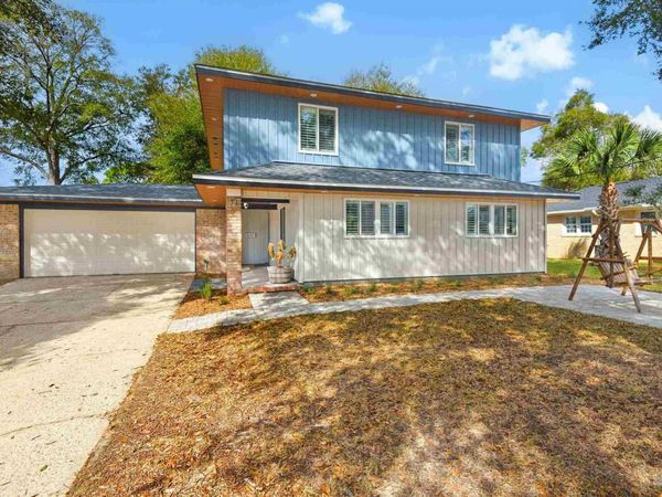 4141 Stringfield Dr, Pensacola, FL 32503