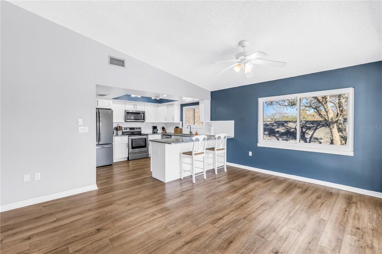 110 29th Avenue N, Saint Petersburg, FL 33704 Photo