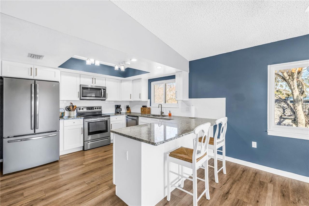 110 29th Avenue N, Saint Petersburg, FL 33704 Photo