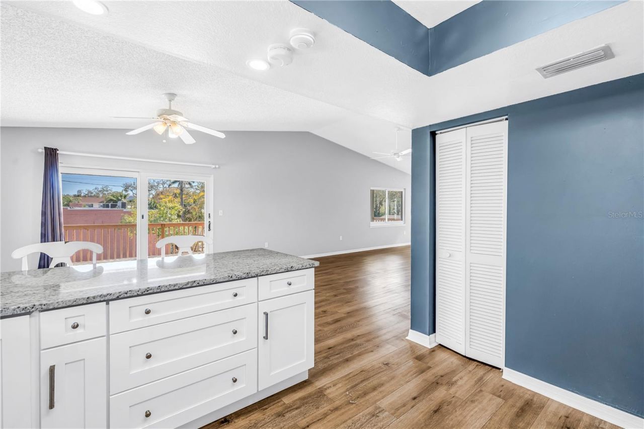 110 29th Avenue N, Saint Petersburg, FL 33704 Photo