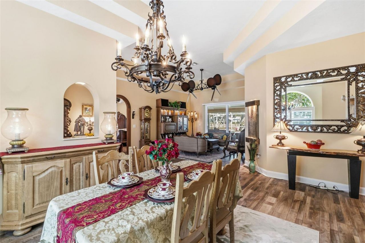 8309 Shadow Pine Way, Sarasota, FL 34238 Photo