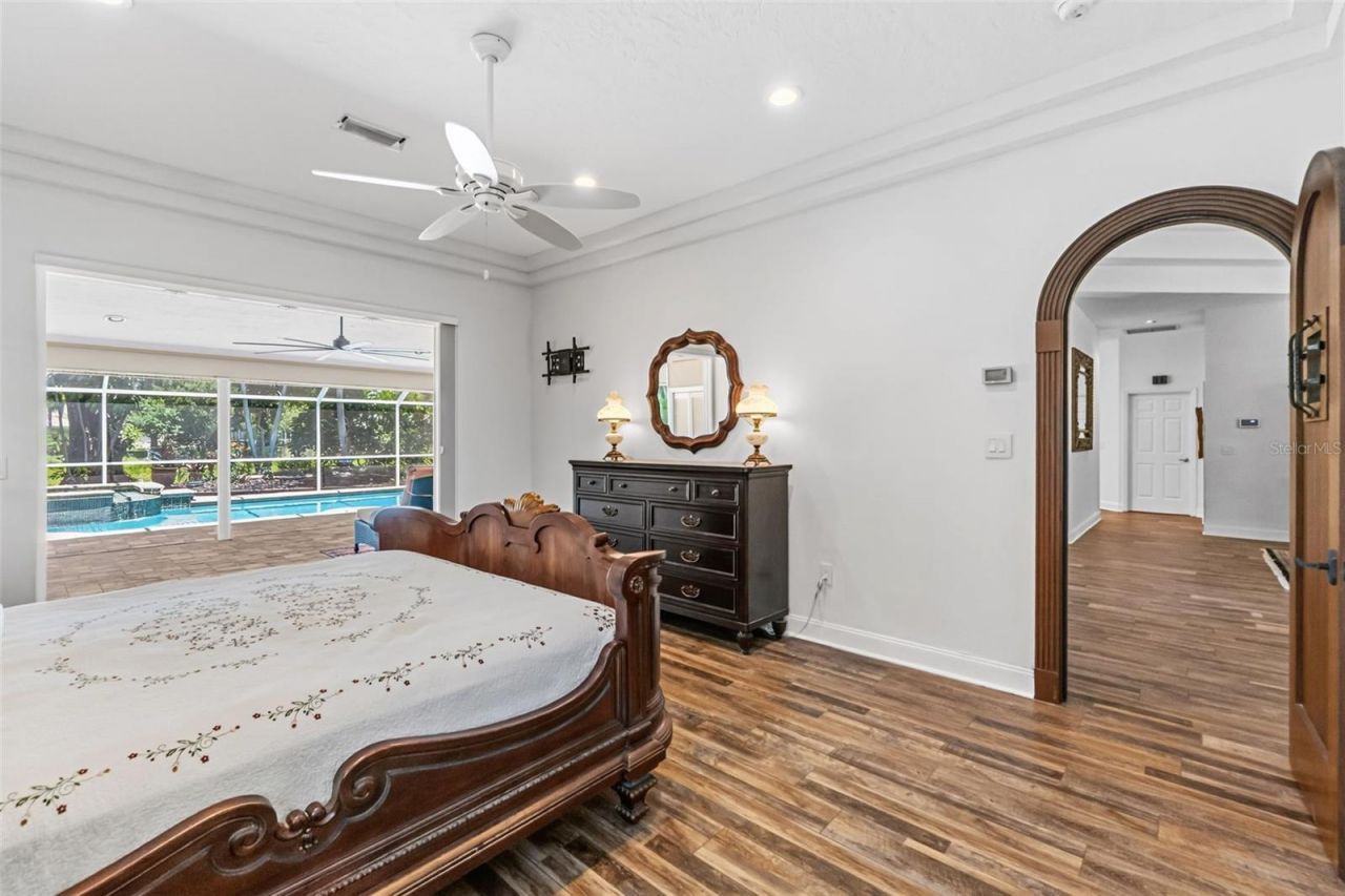8309 Shadow Pine Way, Sarasota, FL 34238 Photo