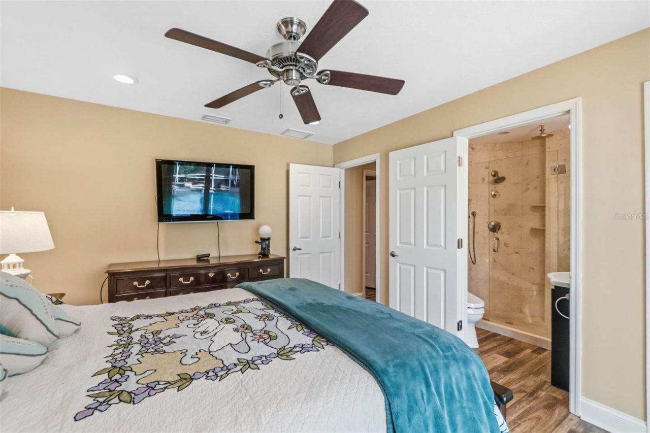 8309 Shadow Pine Way, Sarasota, FL 34238 Photo