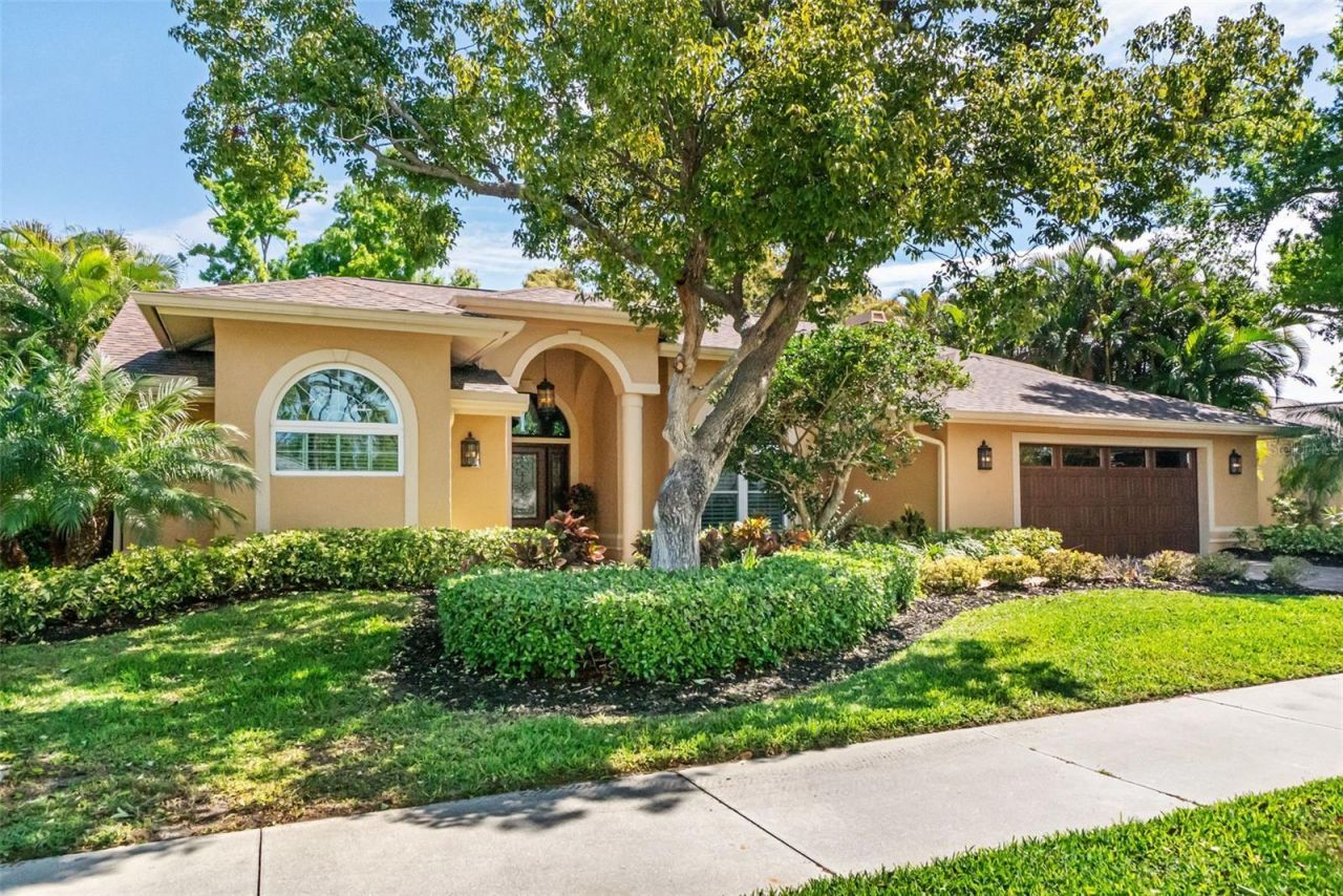 8309 Shadow Pine Way, Sarasota, FL 34238 Photo