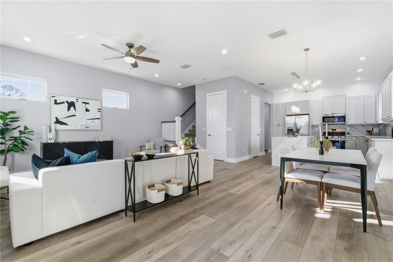 3267 Emerson Avenue S, Saint Petersburg, FL 33712 Photo