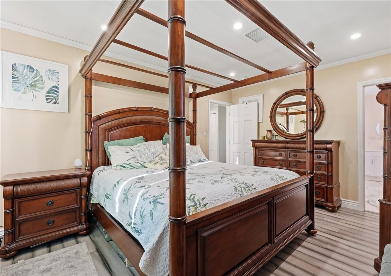 2415 16th Street N, Saint Petersburg, FL 33704 Photo