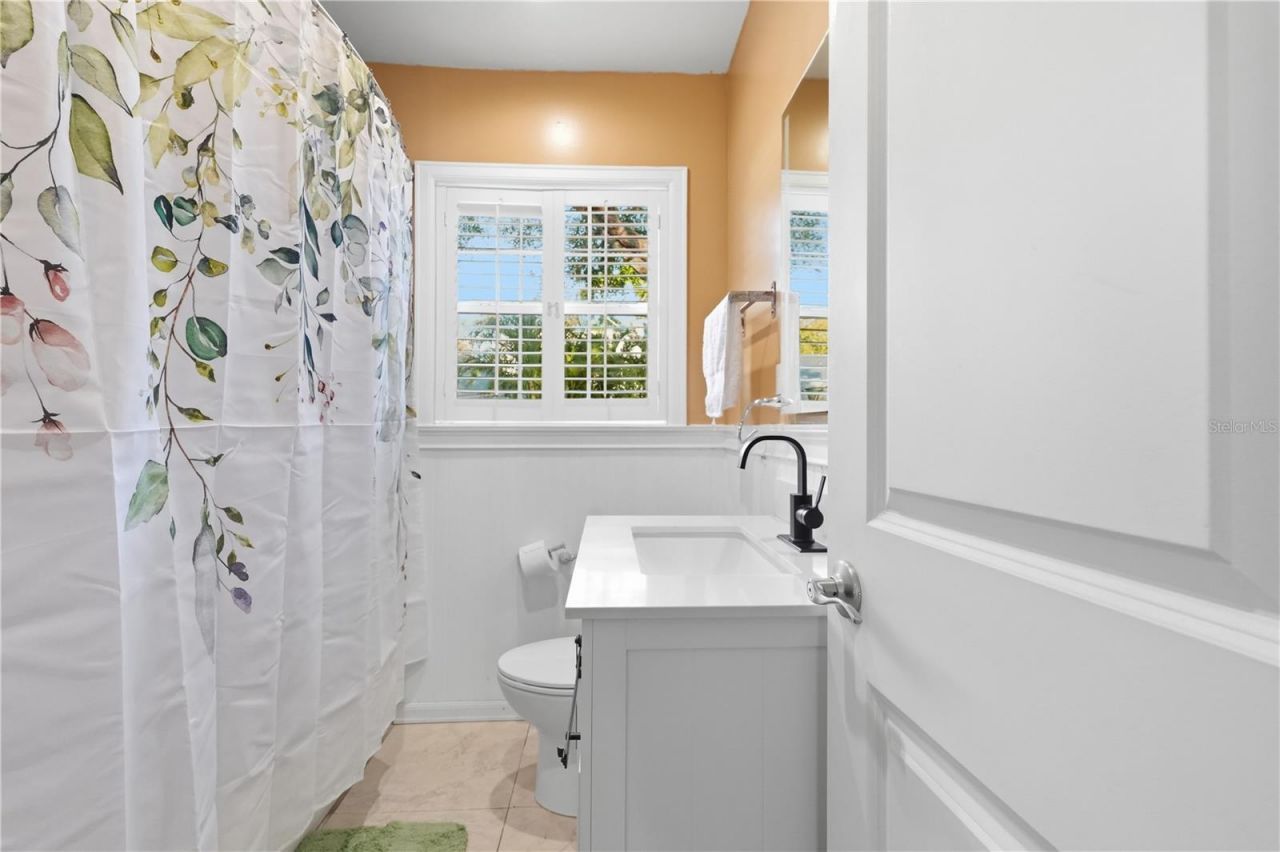 2415 16th Street N, Saint Petersburg, FL 33704 Photo