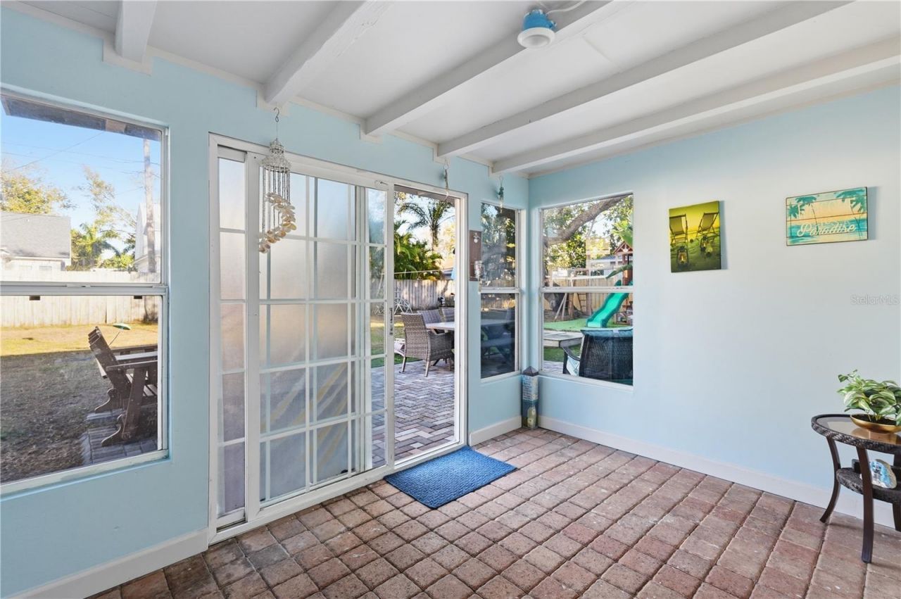 2415 16th Street N, Saint Petersburg, FL 33704 Photo