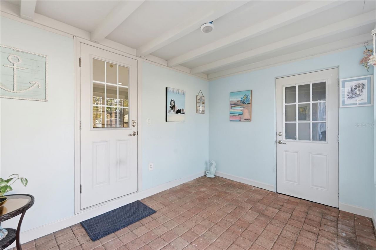 2415 16th Street N, Saint Petersburg, FL 33704 Photo