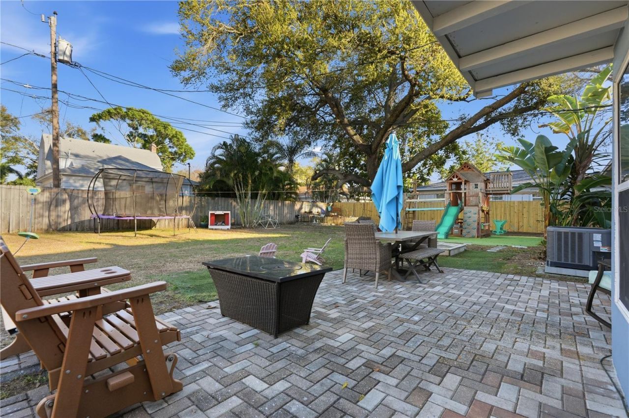 2415 16th Street N, Saint Petersburg, FL 33704 Photo