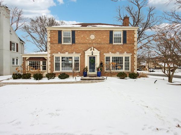 175 S Fairview Avenue , Elmhurst, IL 60126