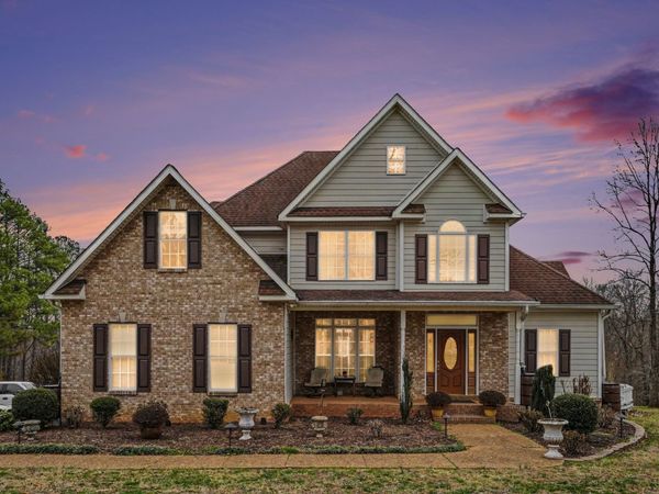 634 Bobbitt Rd , Ashland City, TN 37015