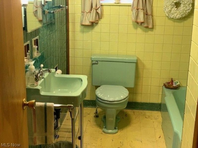 908 Banfield Avenue, Toronto, OH 43964 Photo 33