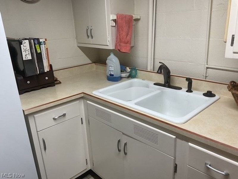 908 Banfield Avenue, Toronto, OH 43964 Photo 42