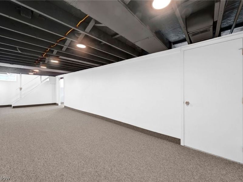 16159 Bowfin Boulevard, OH 44142 Photo 22