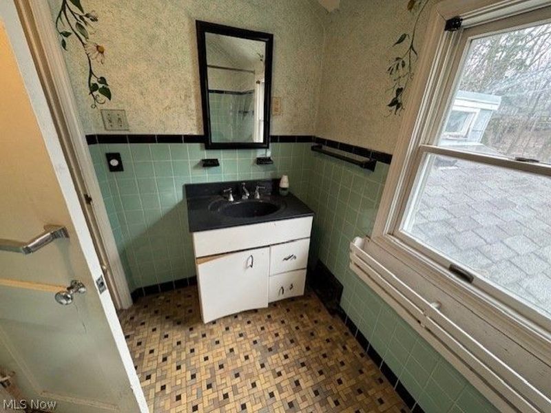 4586 E Berwald Road, South Euclid, OH 44121 Photo 16