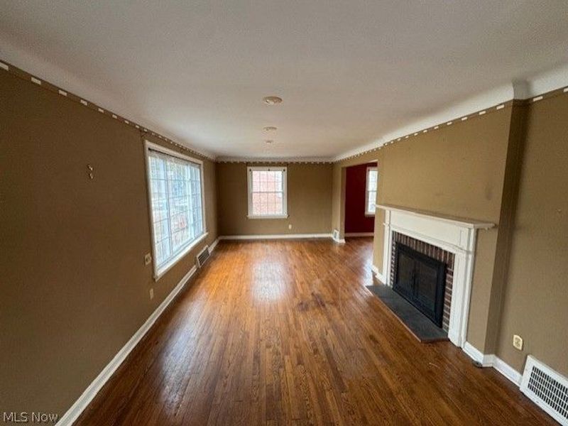 4586 E Berwald Road, South Euclid, OH 44121 Photo 5