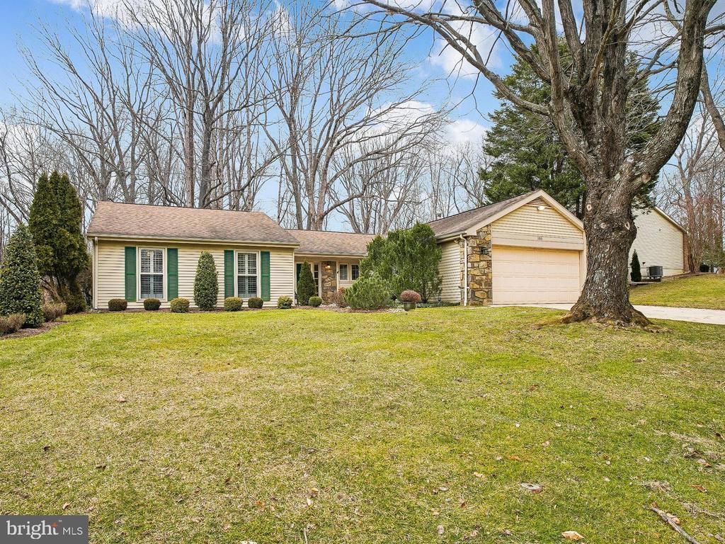 1010 Mastline Drive, Annapolis, MD 21401 Main Photo