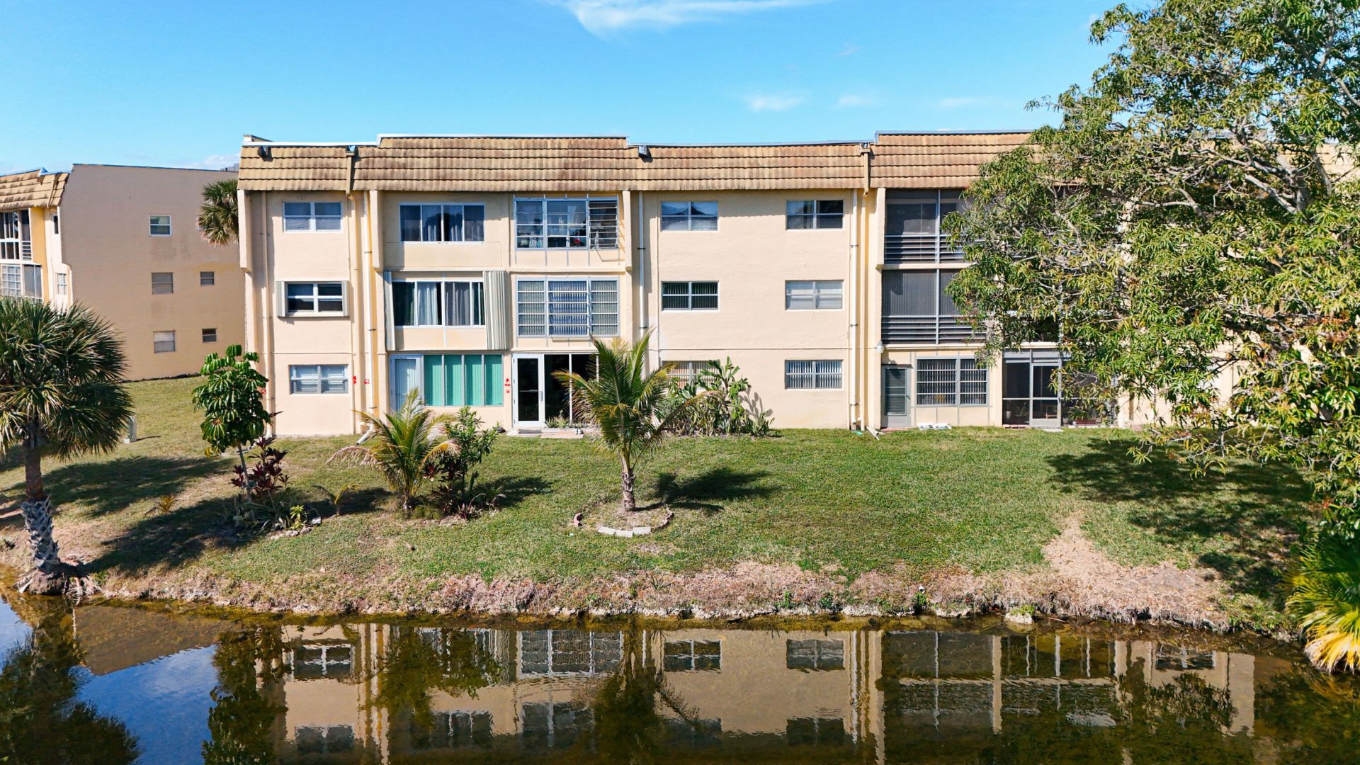 8225 Sunrise Lakes Boulevard, Unit 110, Sunrise, FL 33322 Photo