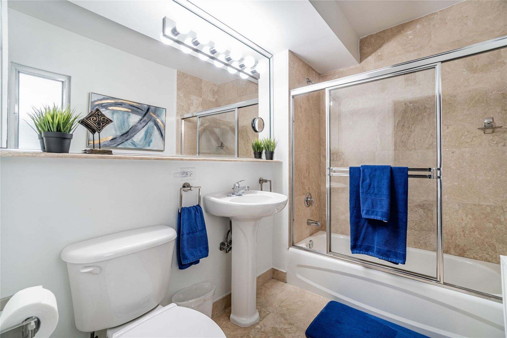 1532 Drexel Avenue, Unit 201, Miami Beach, FL 33139 Photo