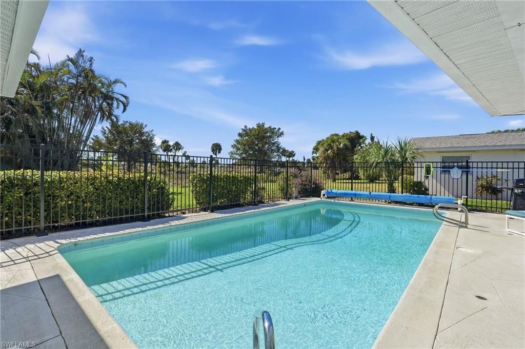 3878 SE 7th Pl, Cape Coral, FL 33904 Photo