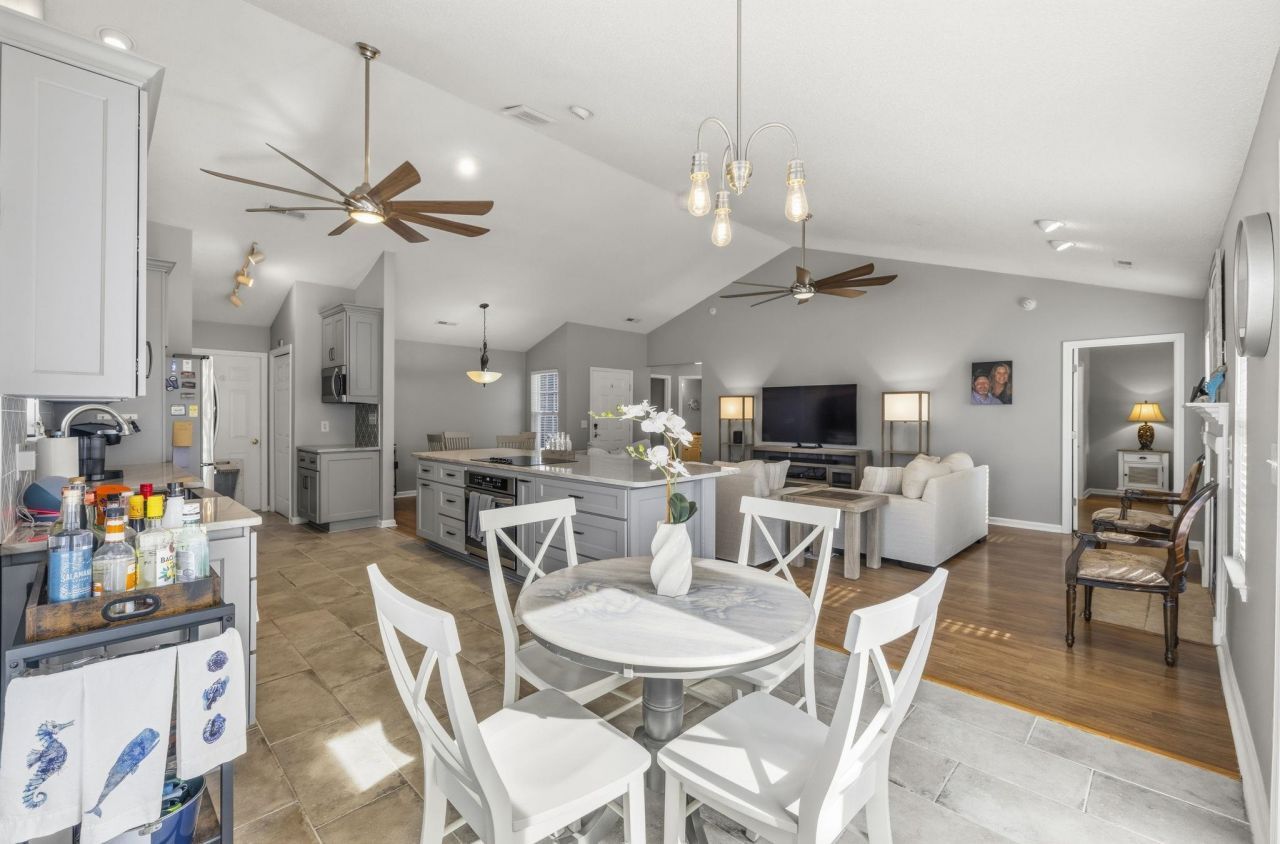 189 Palladium Dr. Photo 23