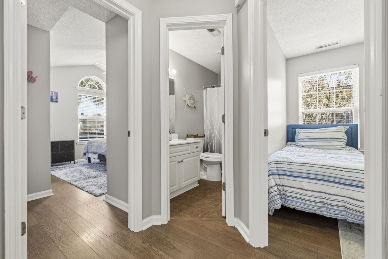 189 Palladium Dr. Photo 32