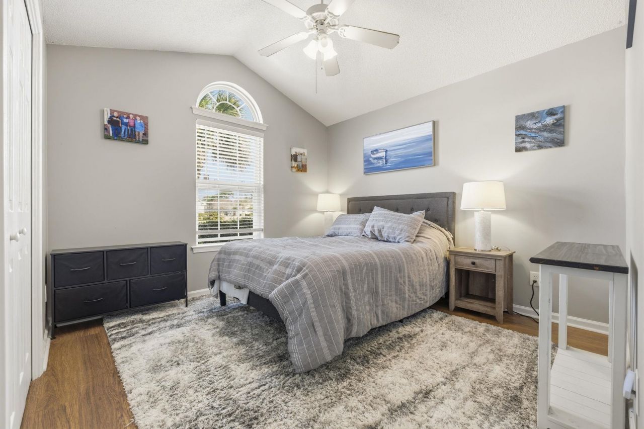 189 Palladium Dr. Photo 34