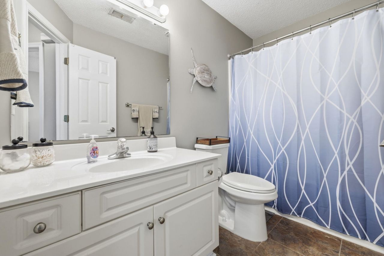 189 Palladium Dr. Photo 35