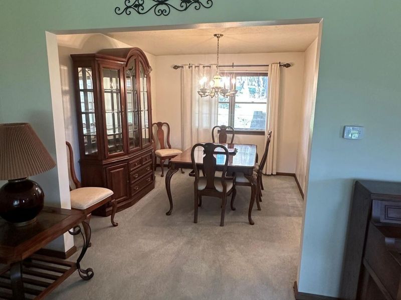 2695 Ash Meadows Boulevard , Zanesville, OH 43701 Photo 12