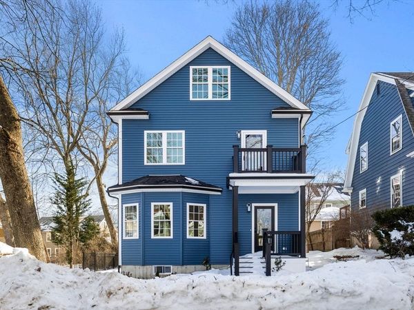 48 Mystic Lake Drive, Unit 48, Arlington, MA 02474