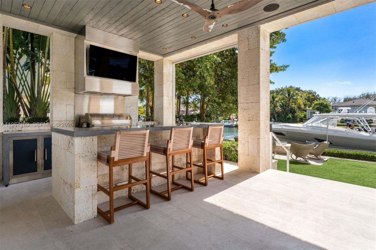 550 Marquesa Dr, Coral Gables, FL 33156 Photo