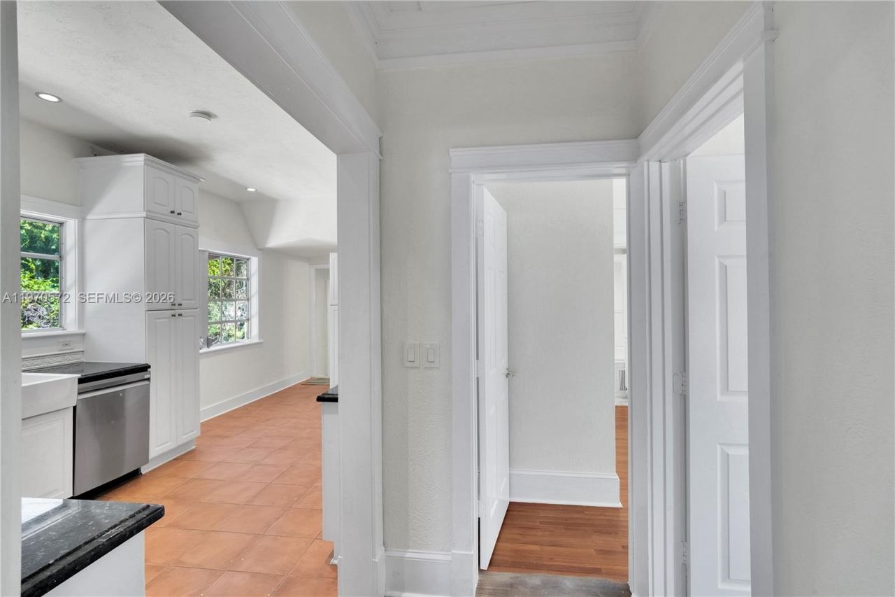 603 Minorca Ave, Coral Gables, FL 33134 Photo