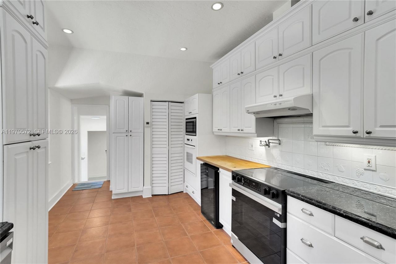 603 Minorca Ave, Coral Gables, FL 33134 Photo