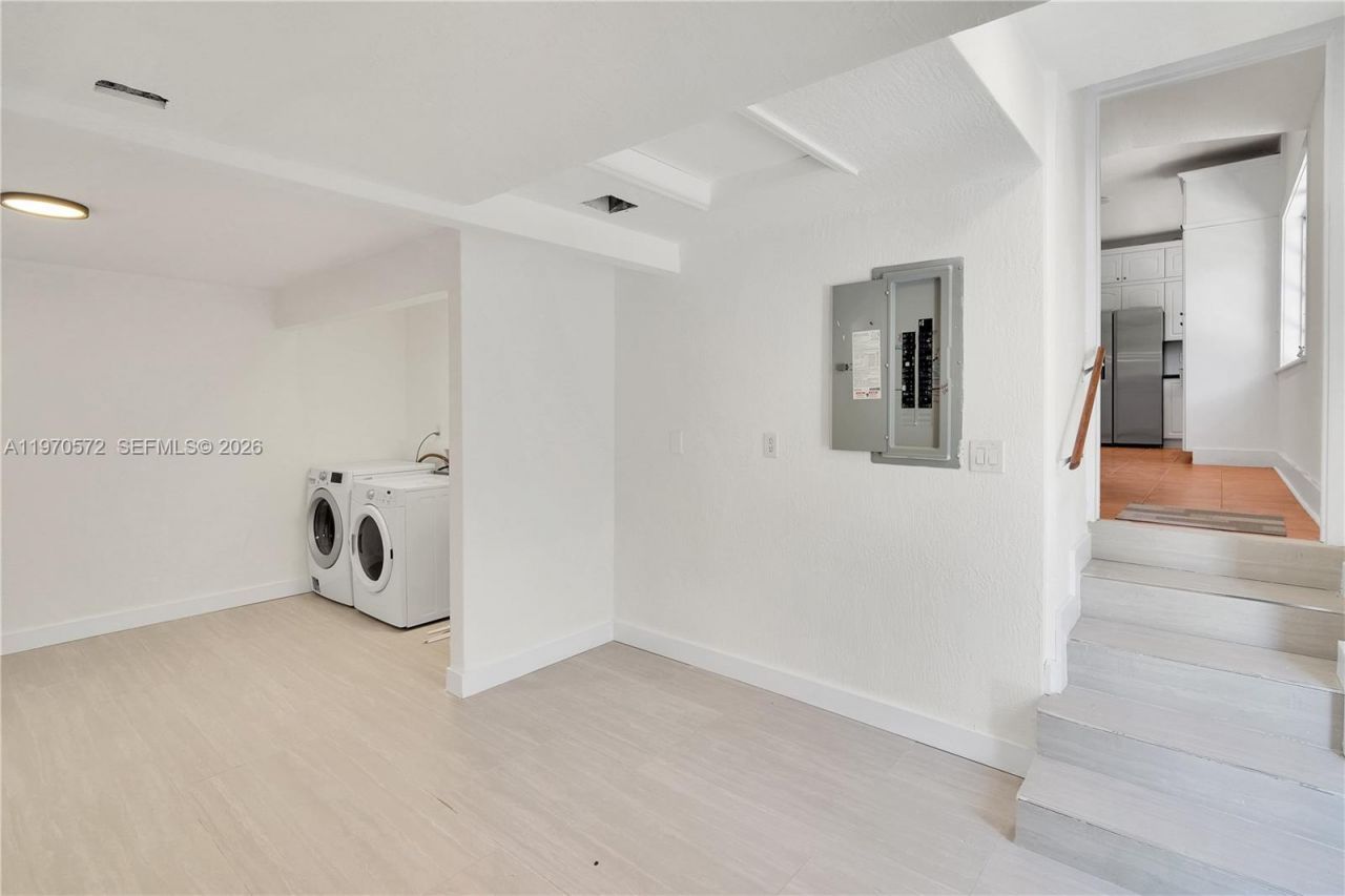 603 Minorca Ave, Coral Gables, FL 33134 Photo