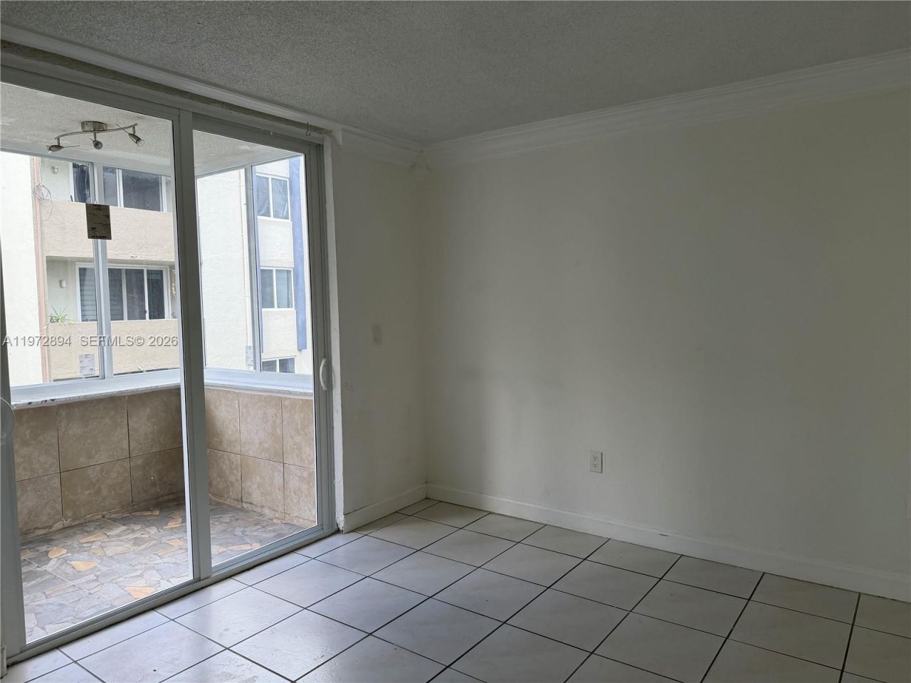 10000 NW 80th Ct, Unit 2301, Hialeah Gardens, FL 33016 Photo