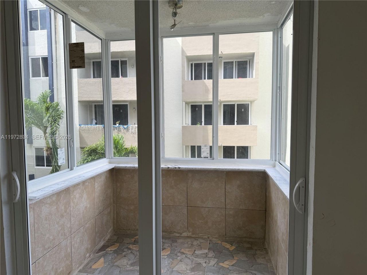10000 NW 80th Ct, Unit 2301, Hialeah Gardens, FL 33016 Photo