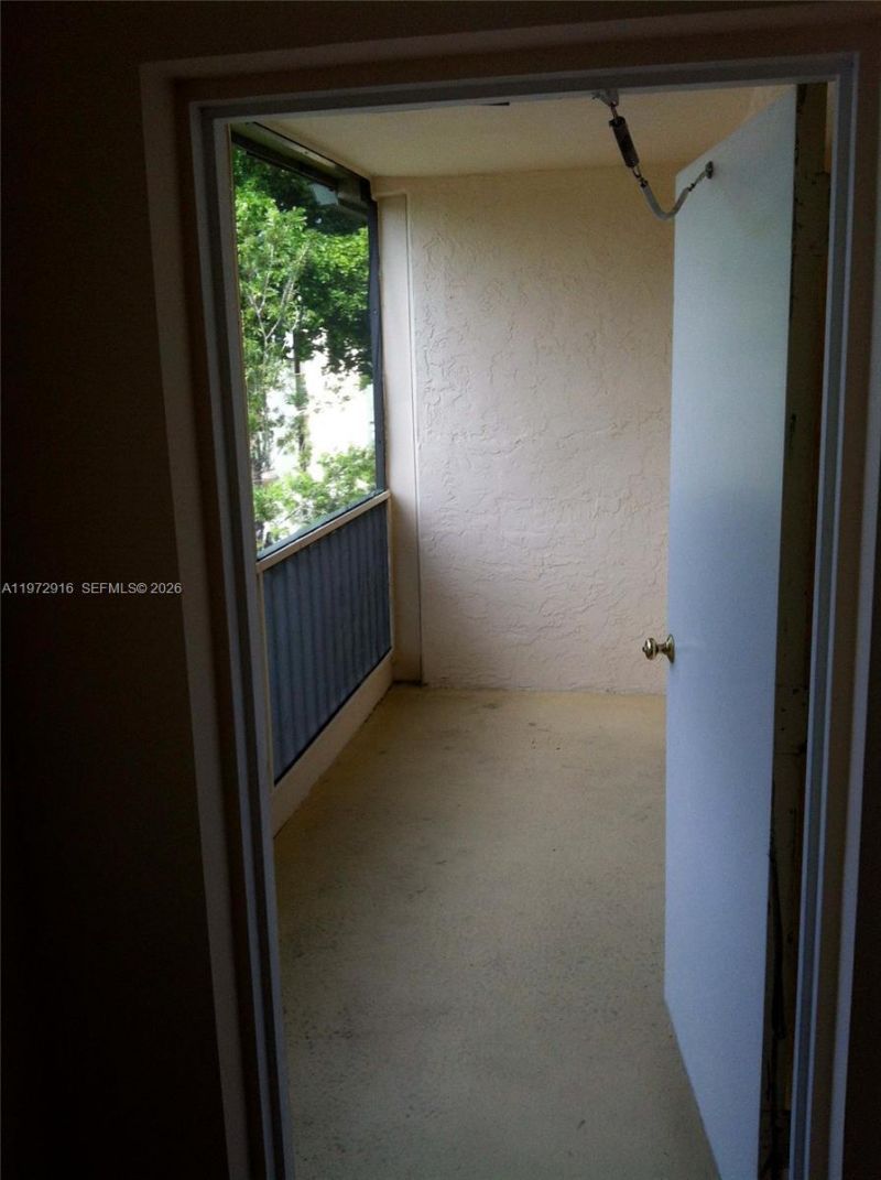 4165 NW 90th Ave, Unit 204, Coral Springs, FL 33065 Photo