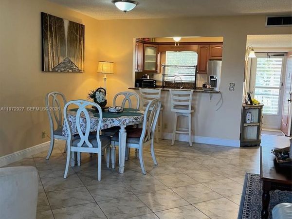 752 Lori Dr , Unit 218, Palm Springs, FL 33461