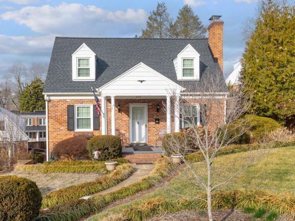 221 LEE AVE, Orange, VA 22960