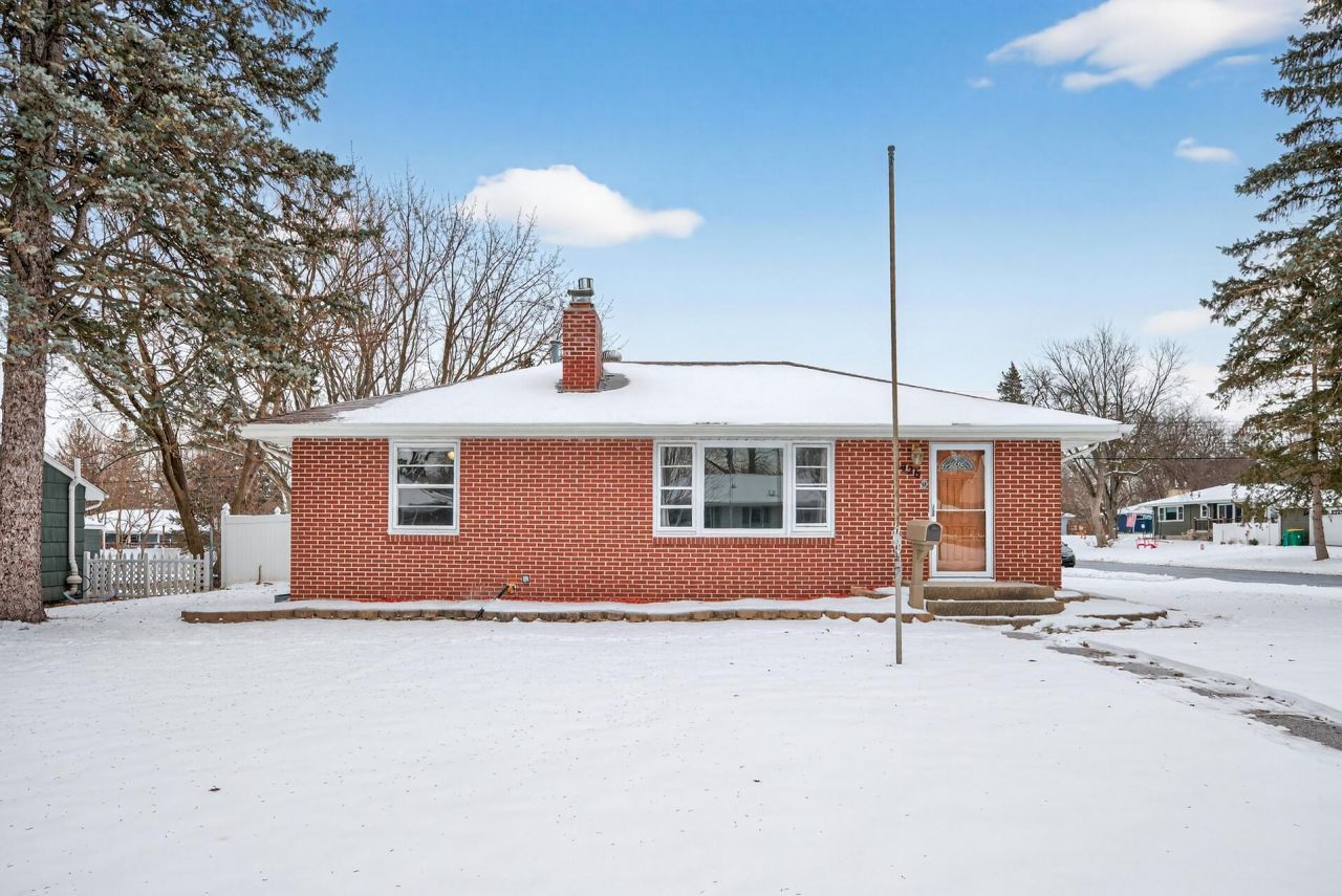 5426 Sumter Avenue N, New Hope, MN 55428 Main Photo