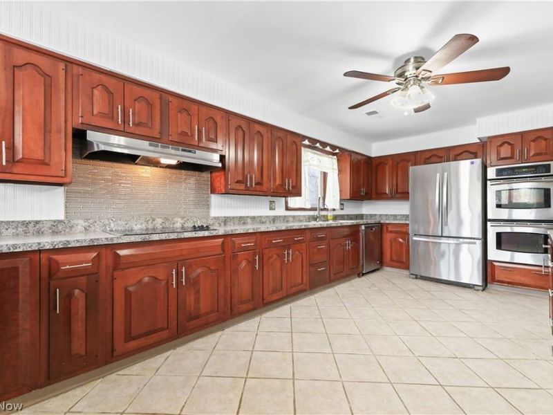 3101 N Jackson Boulevard, Uniontown, OH 44685 Photo 11