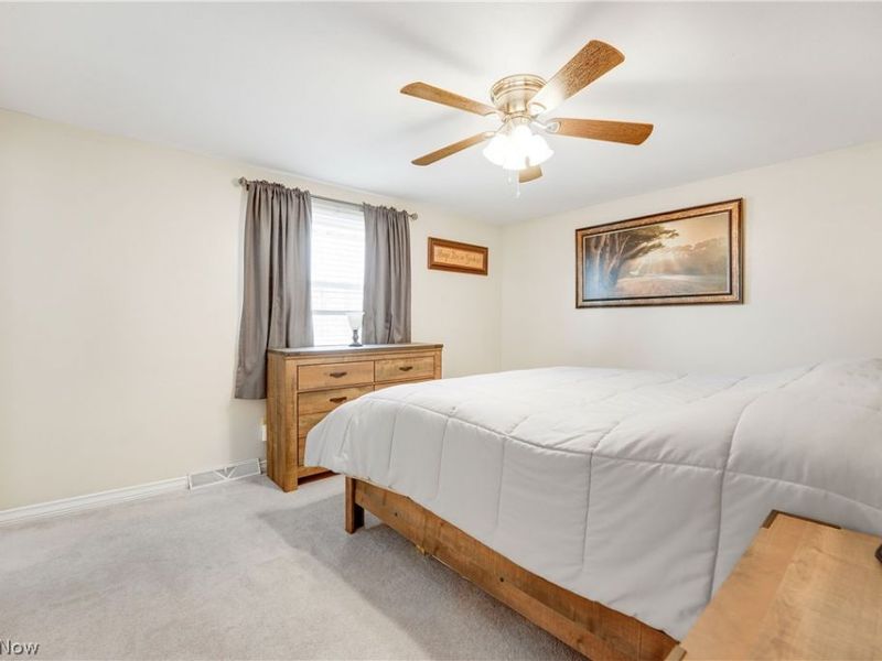 450 Brookdale Drive, Eastlake, OH 44095 Photo 16