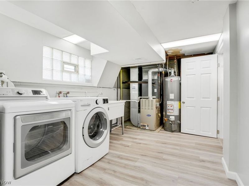 450 Brookdale Drive, Eastlake, OH 44095 Photo 27