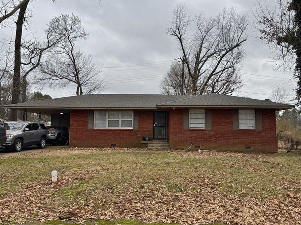 3011 BEAUCHAMP DR, Memphis, TN 38118