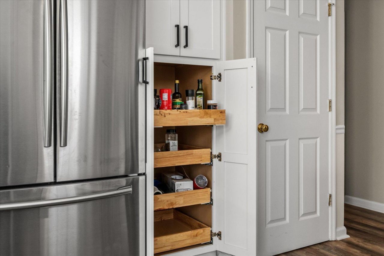 307 Arbor Oaks Drive Photo 18